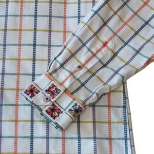 Robert Graham Long Sleeve Button Down Shirt